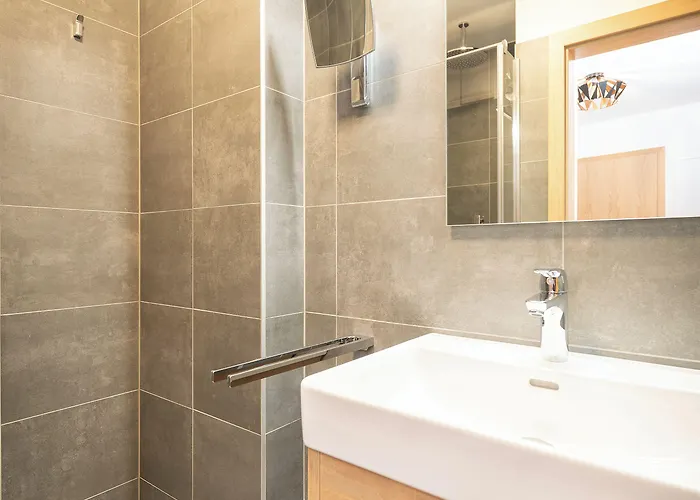 Alpenparks Wildbach Hochkoenig Dienten am Hochkönig